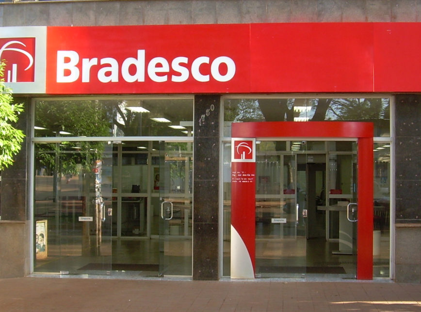bradesco cria cargo de vice-presidência de clientes como estratégia